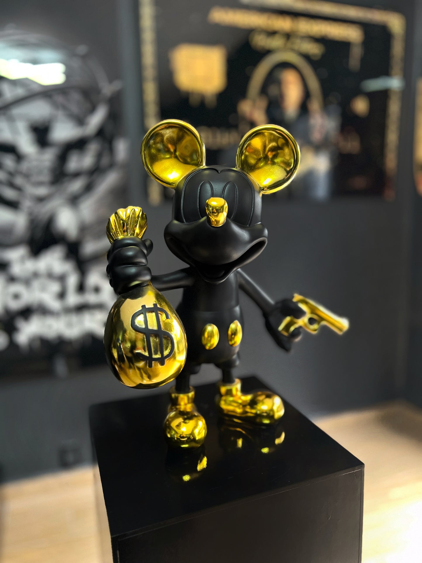Mickey Gun & Money